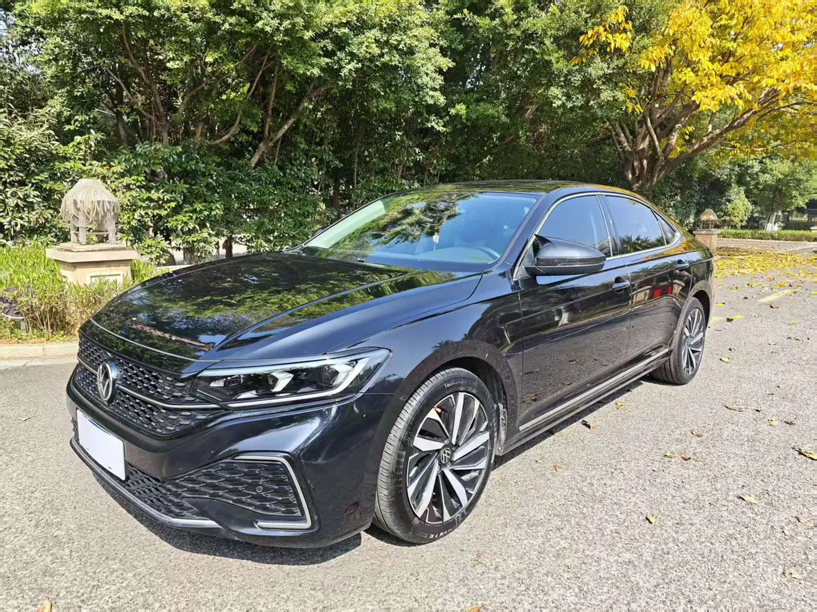 Volkswagen Passat  из Китая