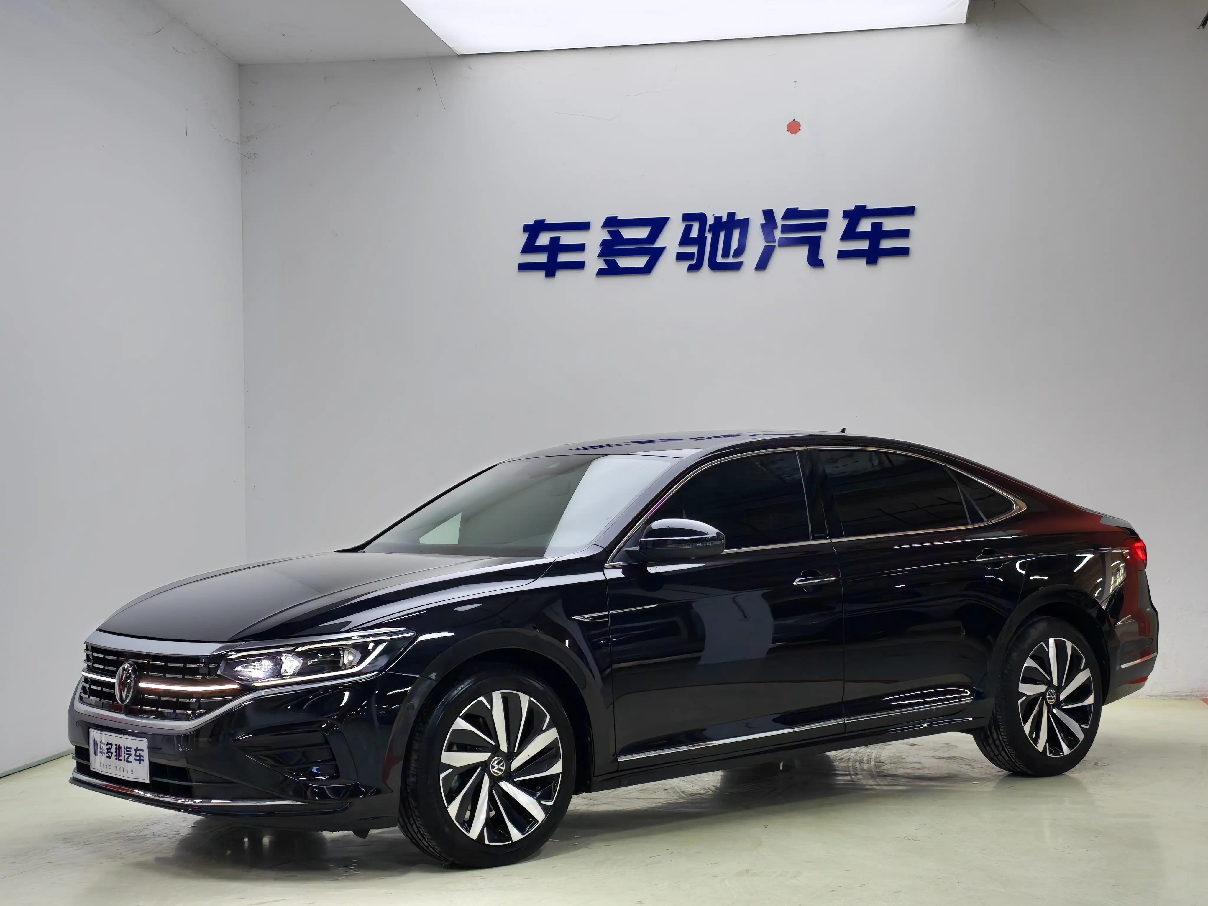 Volkswagen Passat  из Китая