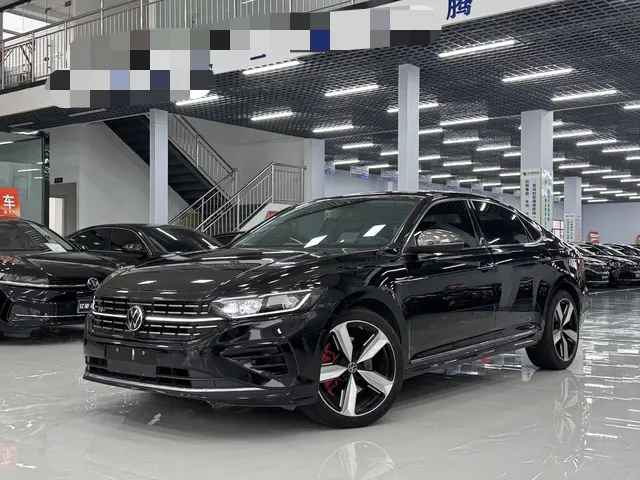 Volkswagen Passat  из Китая