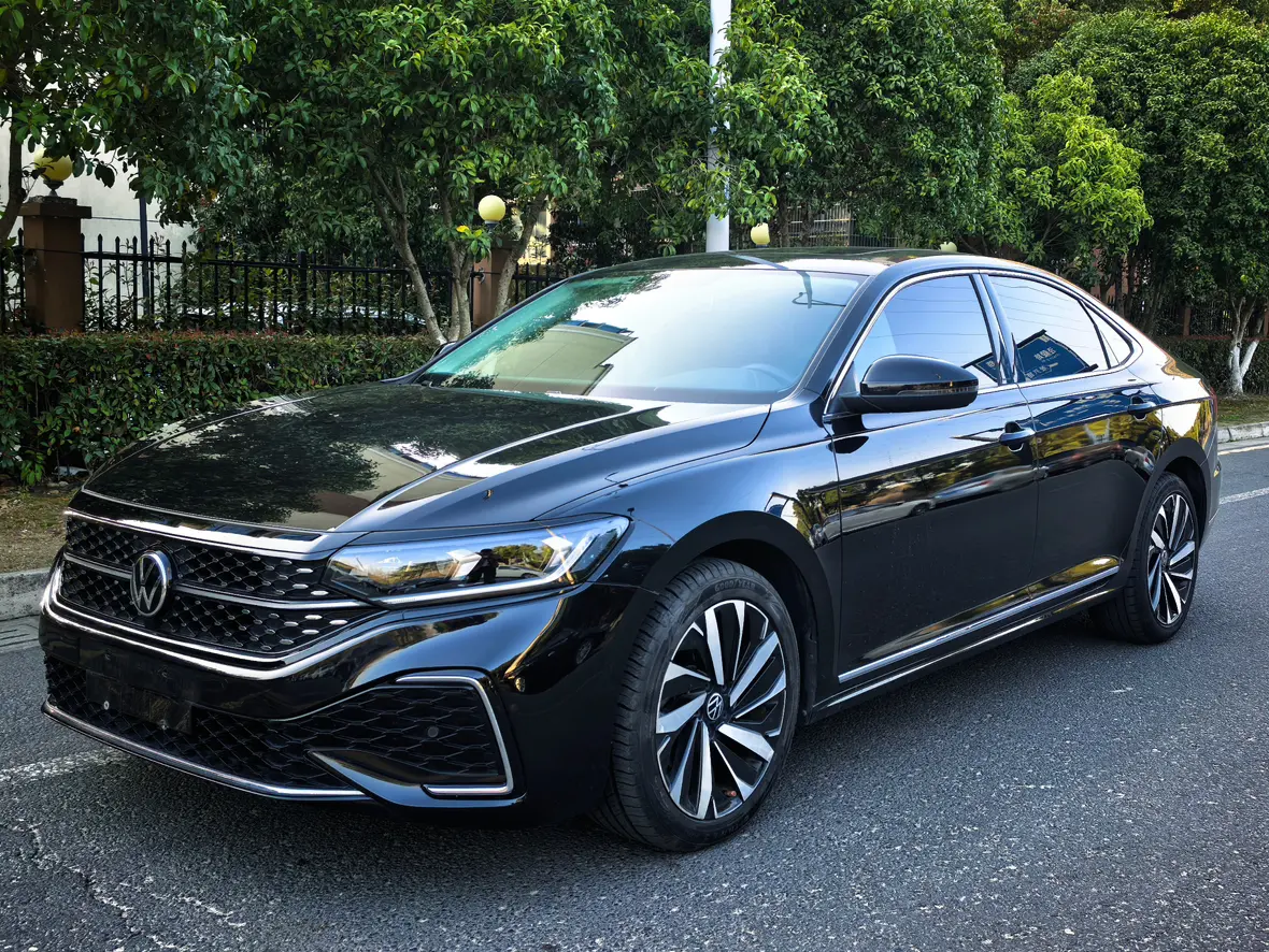 Volkswagen Passat  из Китая