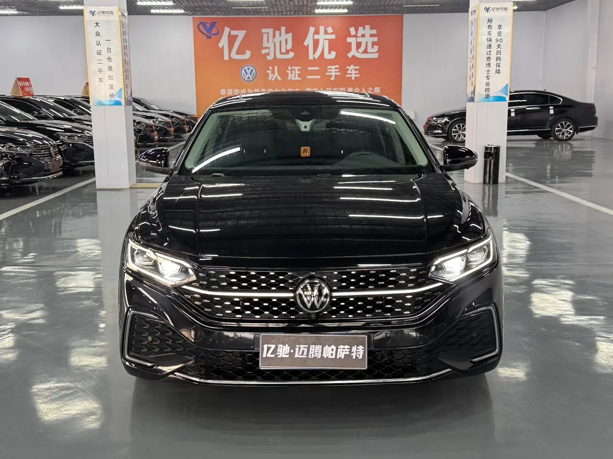 Volkswagen Passat  из Китая