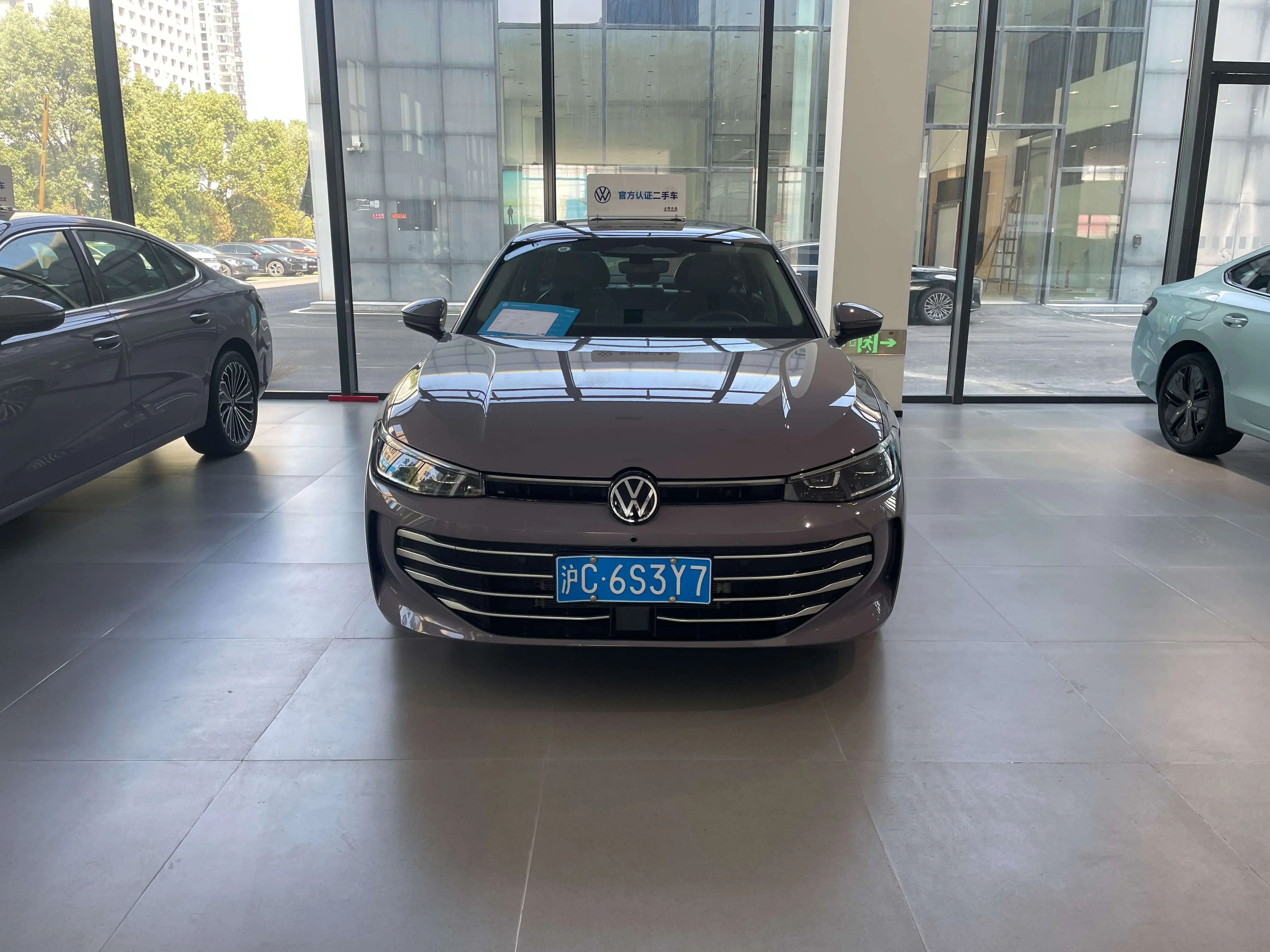 Volkswagen Passat  из Китая