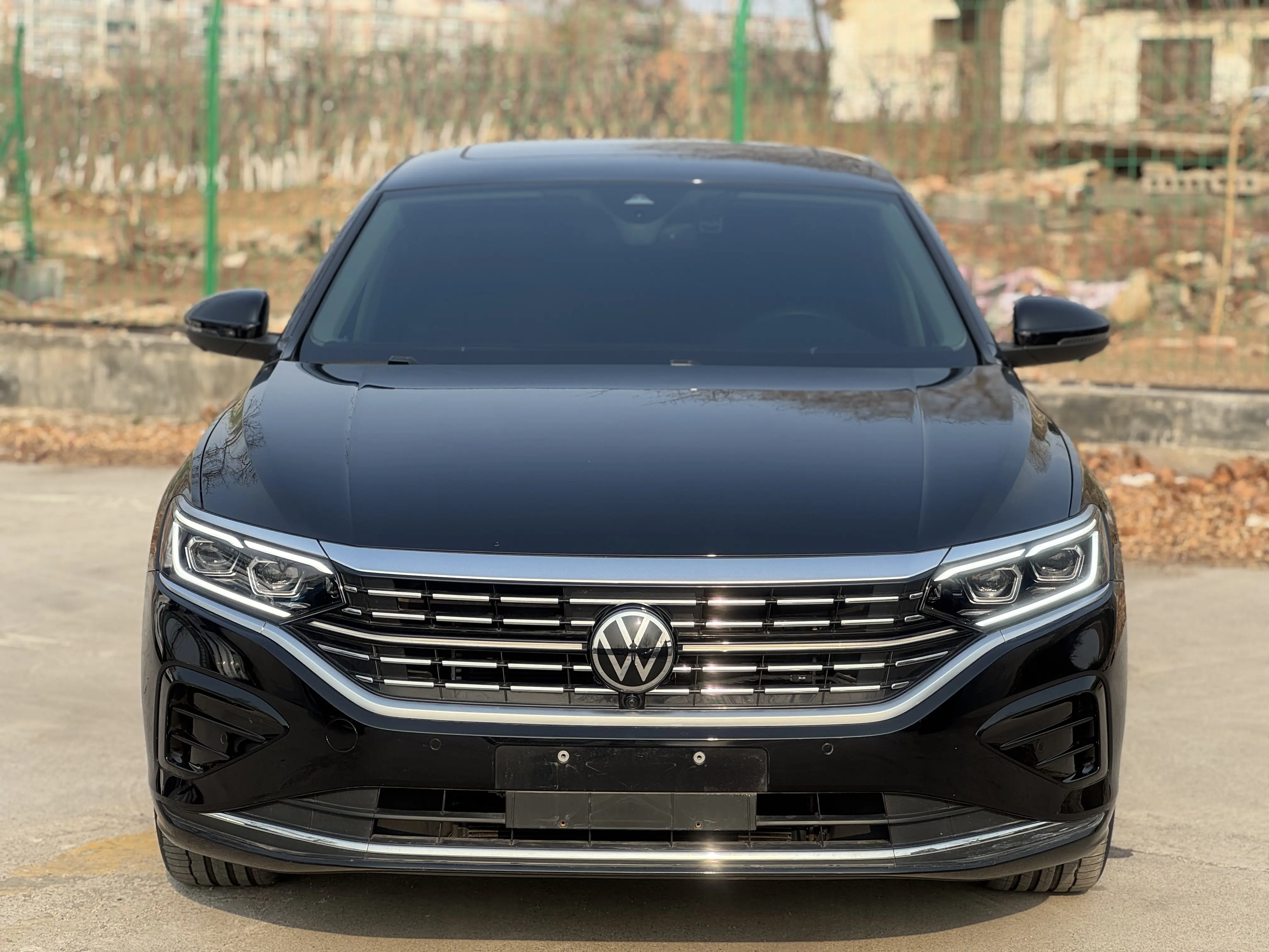 Volkswagen Passat  из Китая