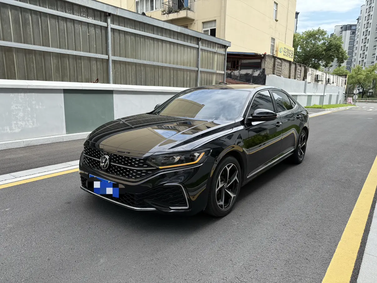 Volkswagen Passat  из Китая