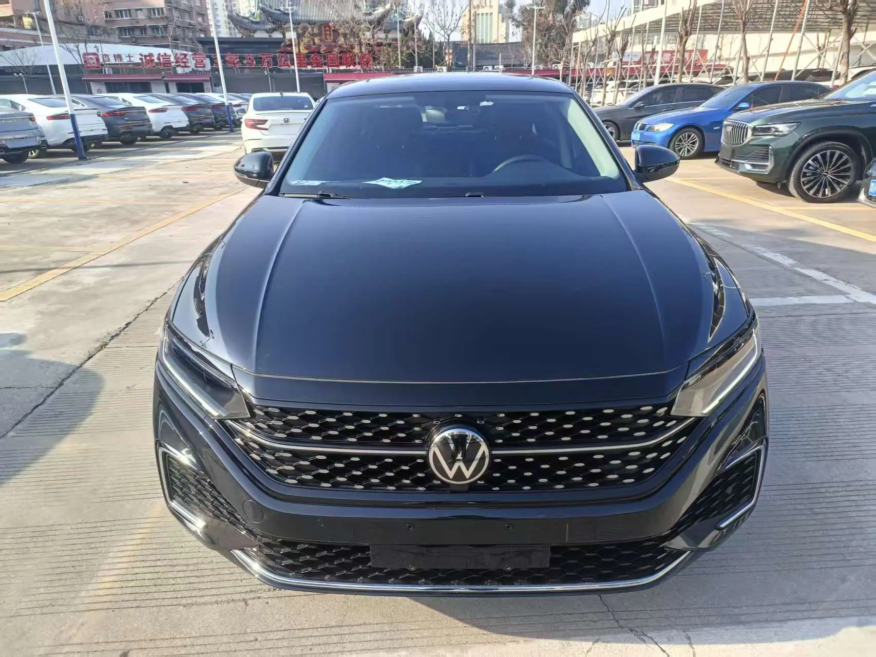 Volkswagen Passat  из Китая