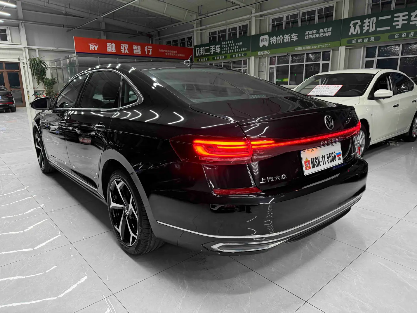 Volkswagen Passat  из Китая