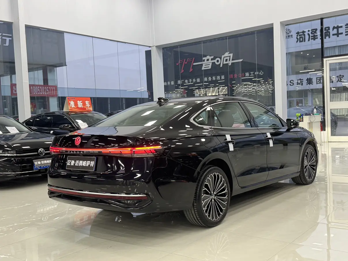 Volkswagen Passat  из Китая