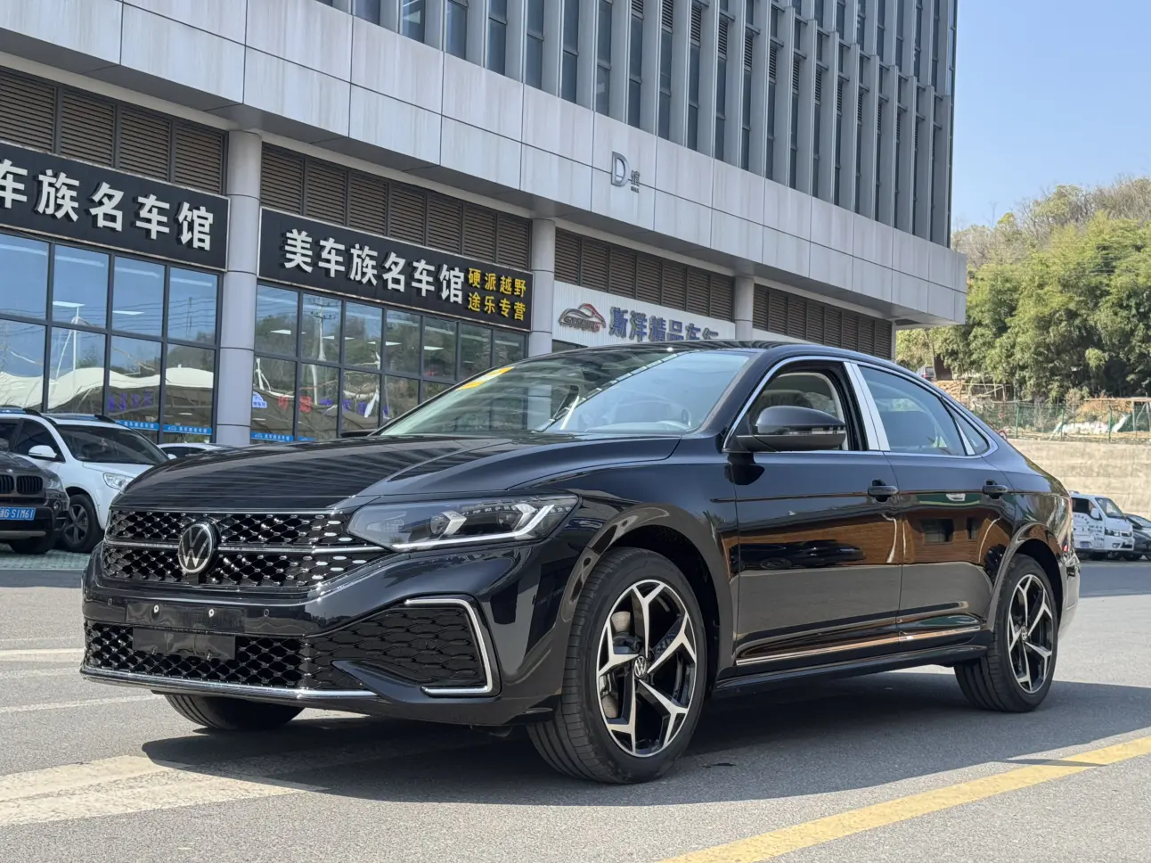 Volkswagen Passat  из Китая