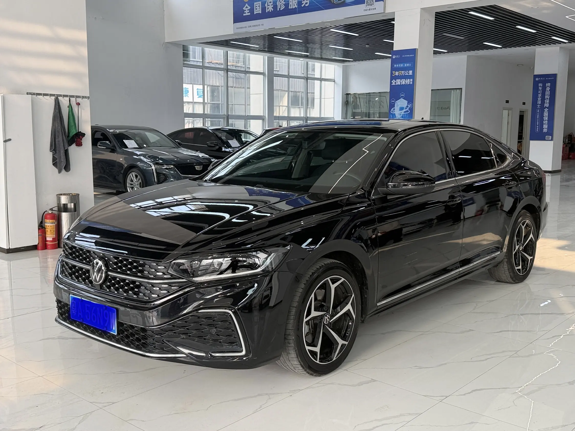 Volkswagen Passat  из Китая