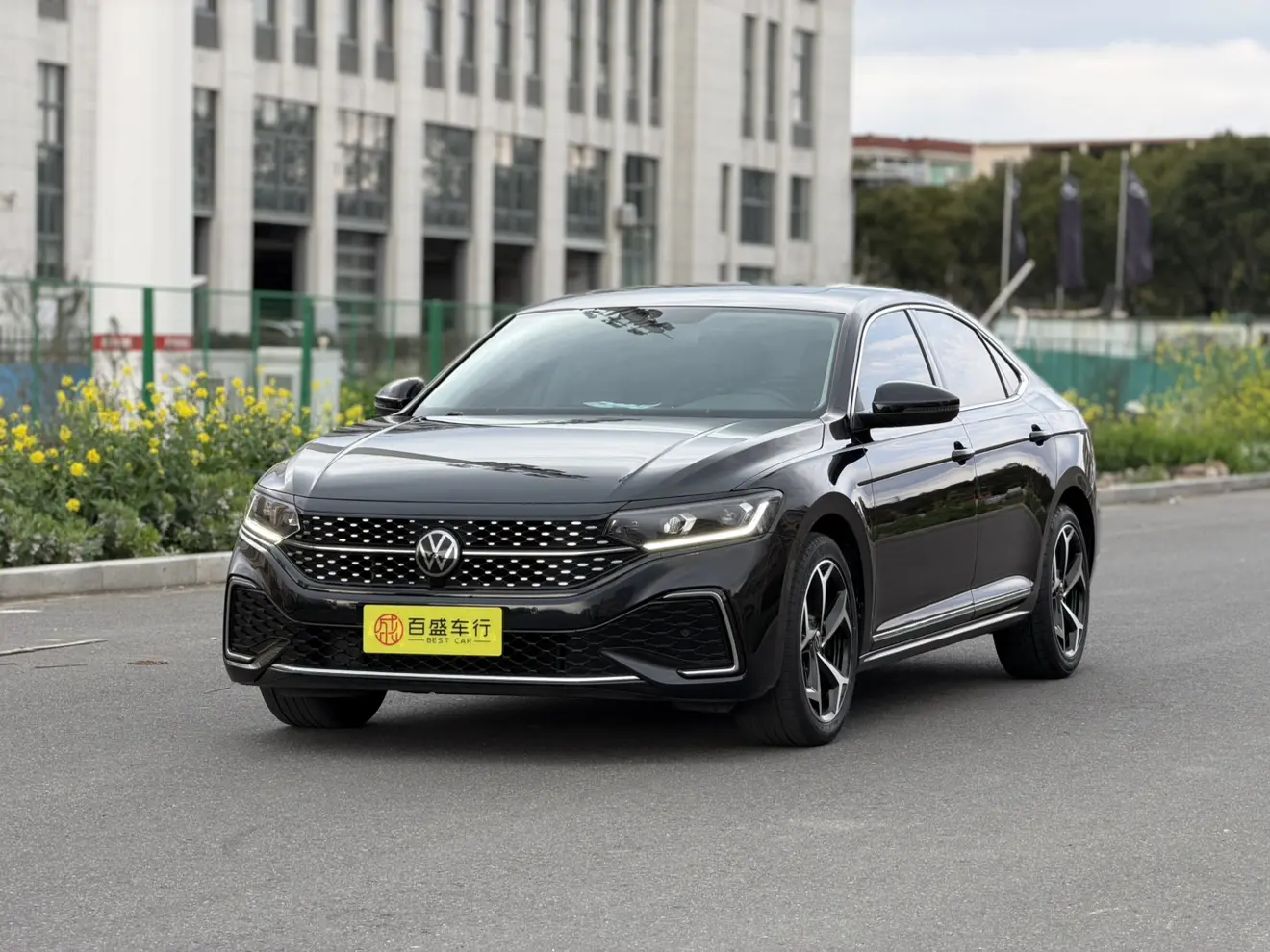 Volkswagen Passat  из Китая