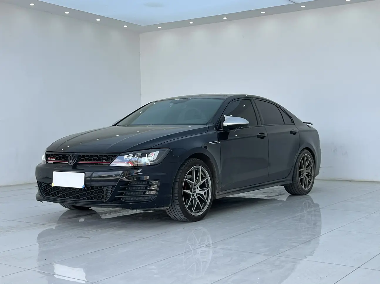 Volkswagen Lamando (Lingdu)  из Китая