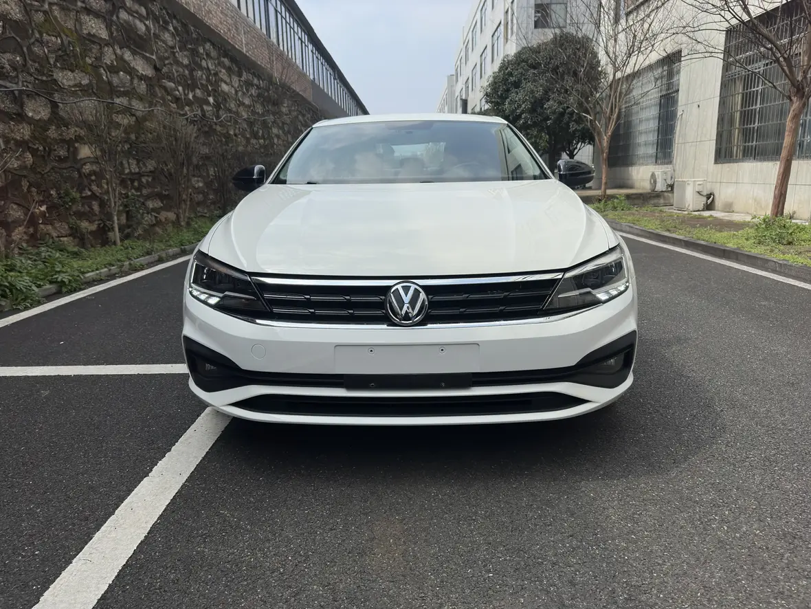 Volkswagen Lamando (Lingdu)  из Китая