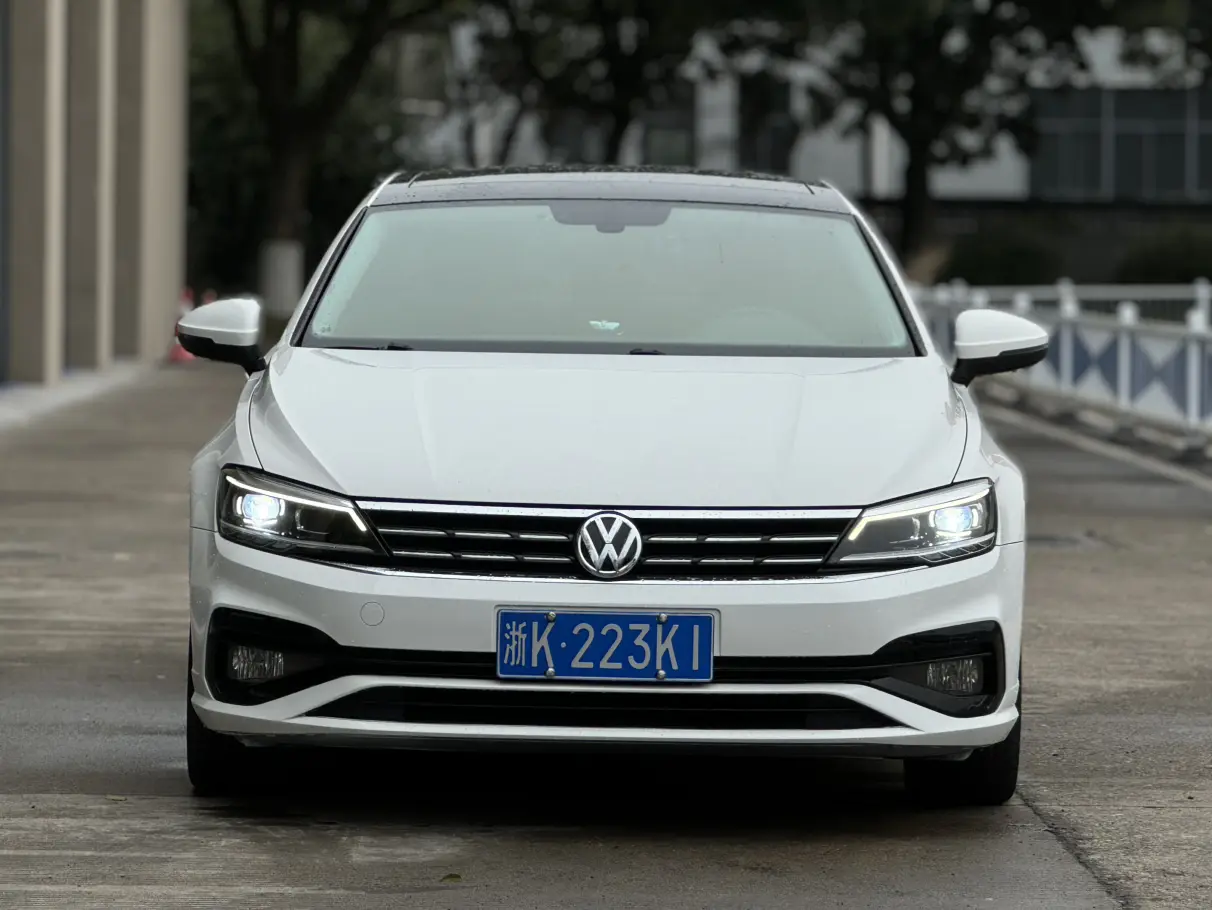 Volkswagen Lamando (Lingdu)  из Китая