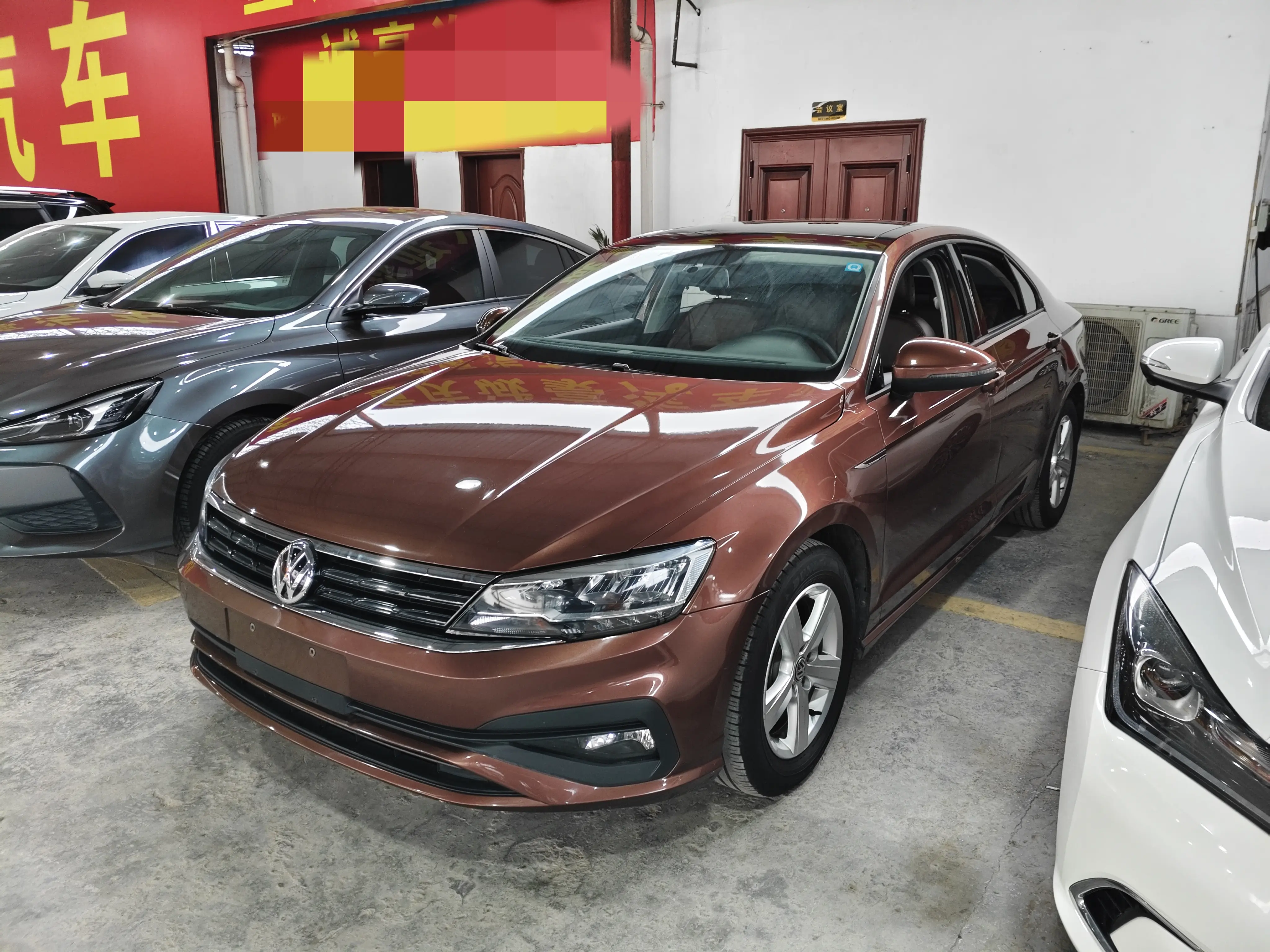 Volkswagen Lamando (Lingdu)  из Китая