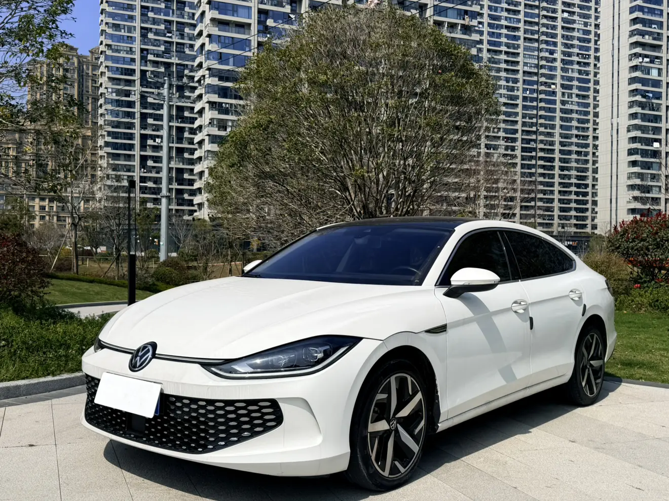 Volkswagen Lamando (Lingdu)  из Китая