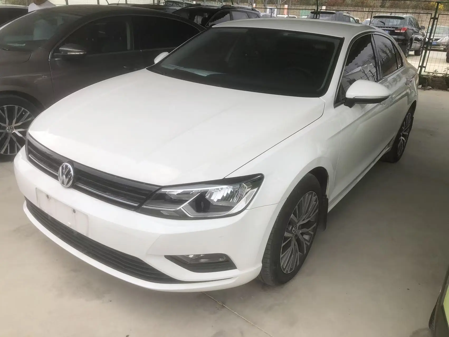 Volkswagen Lamando (Lingdu)  из Китая