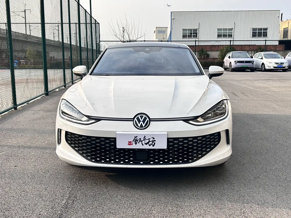 Volkswagen Lamando (Lingdu)  из Китая