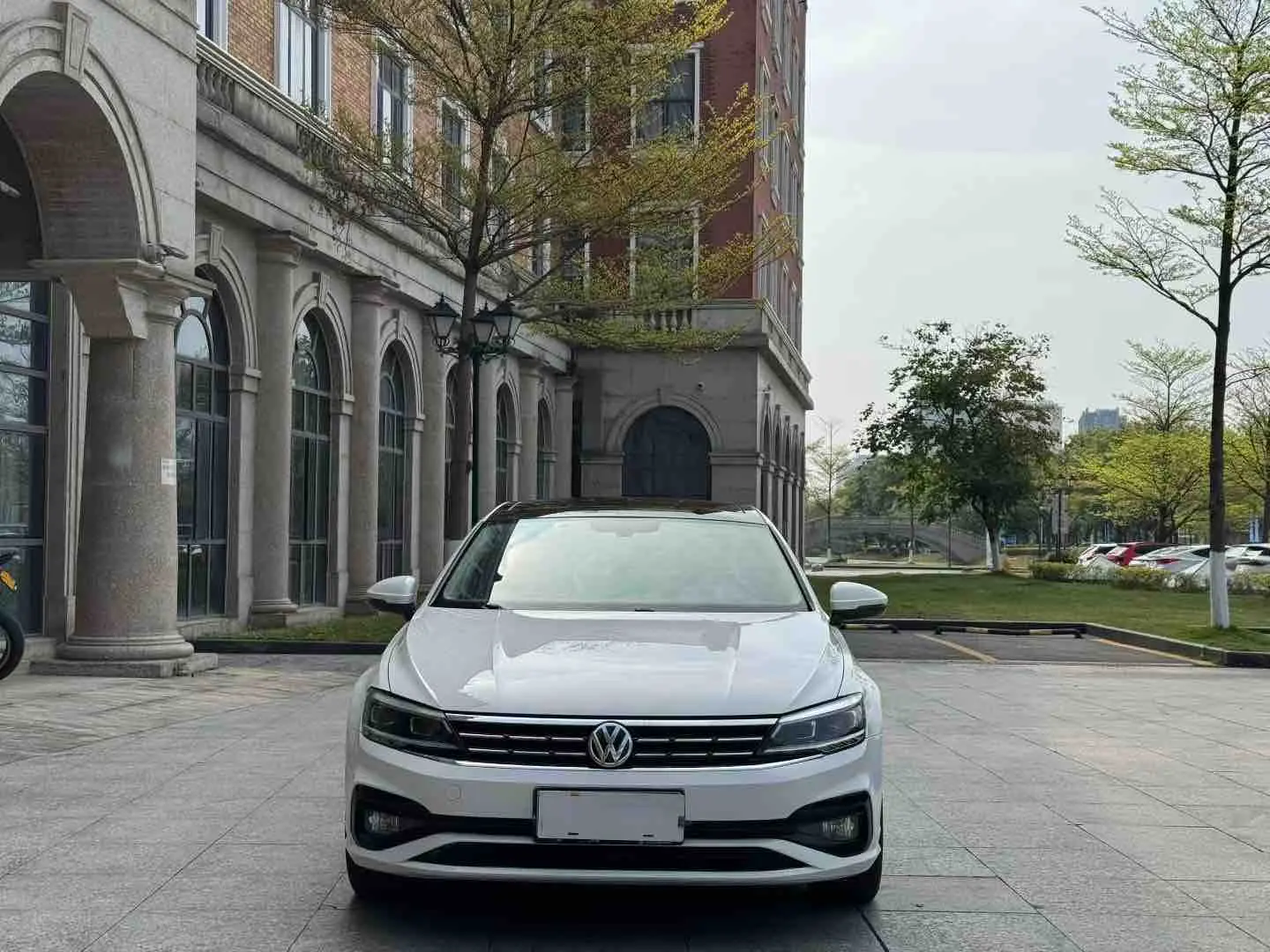 Volkswagen Lamando (Lingdu)  из Китая