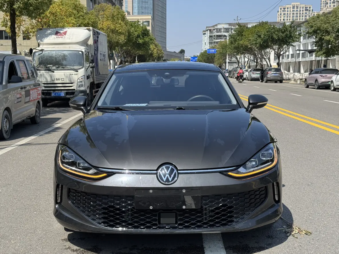 Volkswagen Lamando (Lingdu)  из Китая