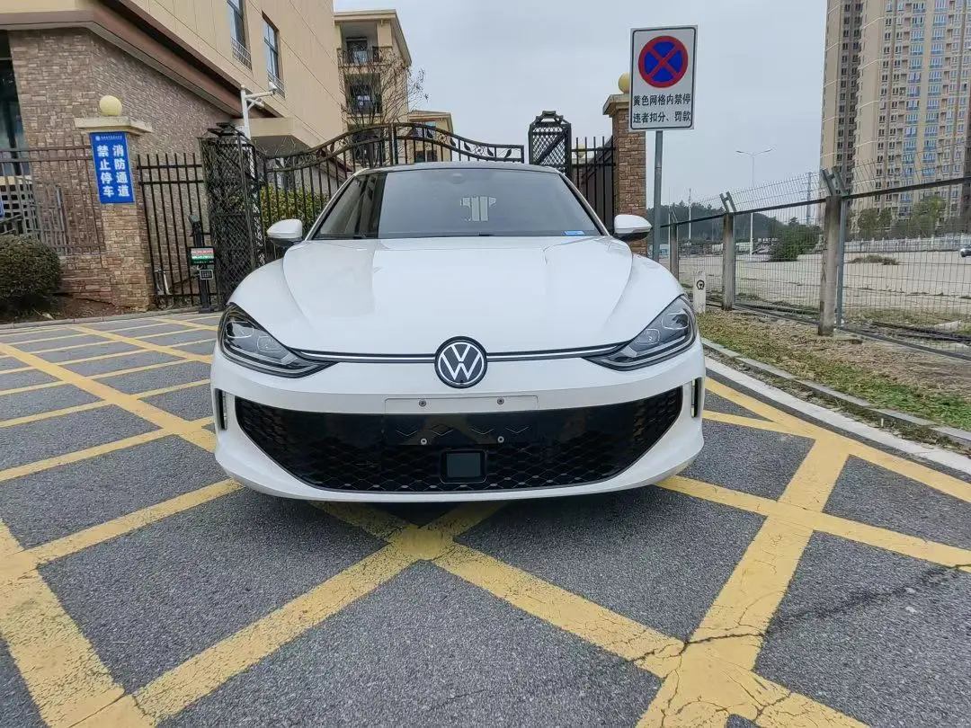 Volkswagen Lamando (Lingdu)  из Китая