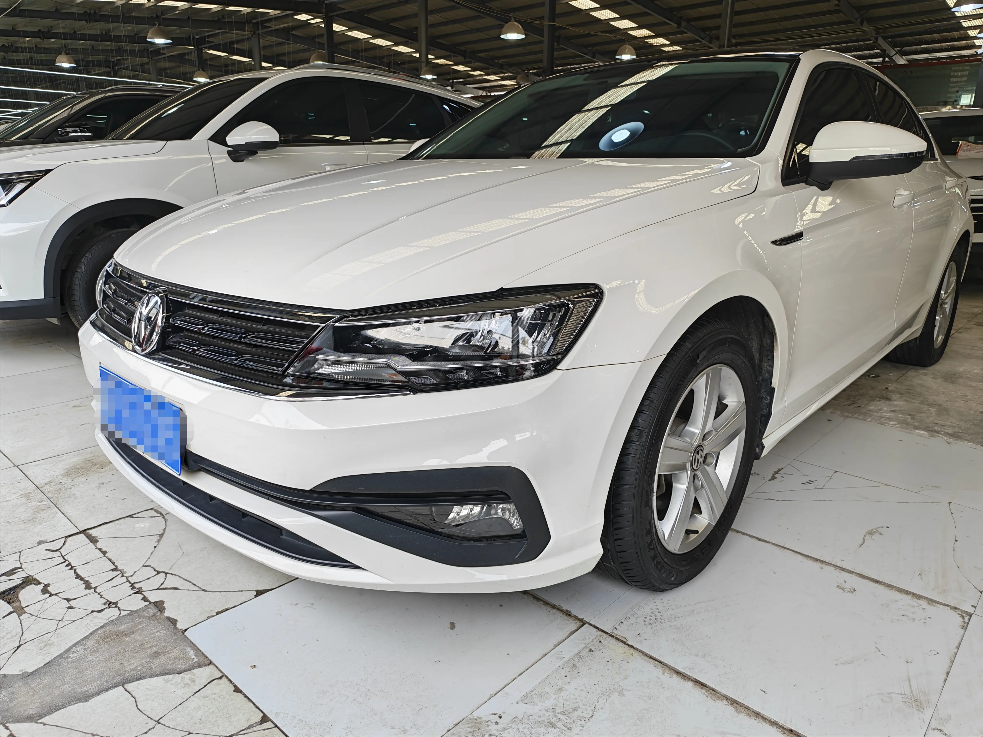 Volkswagen Lamando (Lingdu)  из Китая