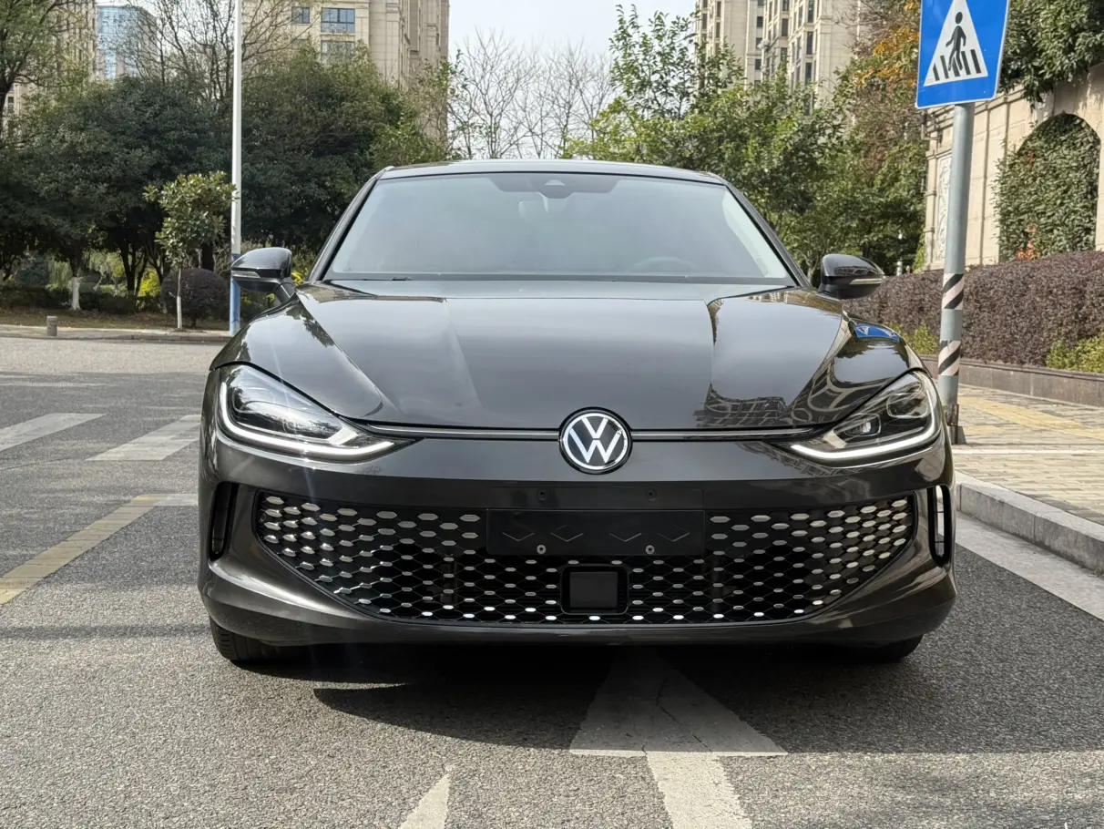 Volkswagen Lamando (Lingdu)  из Китая