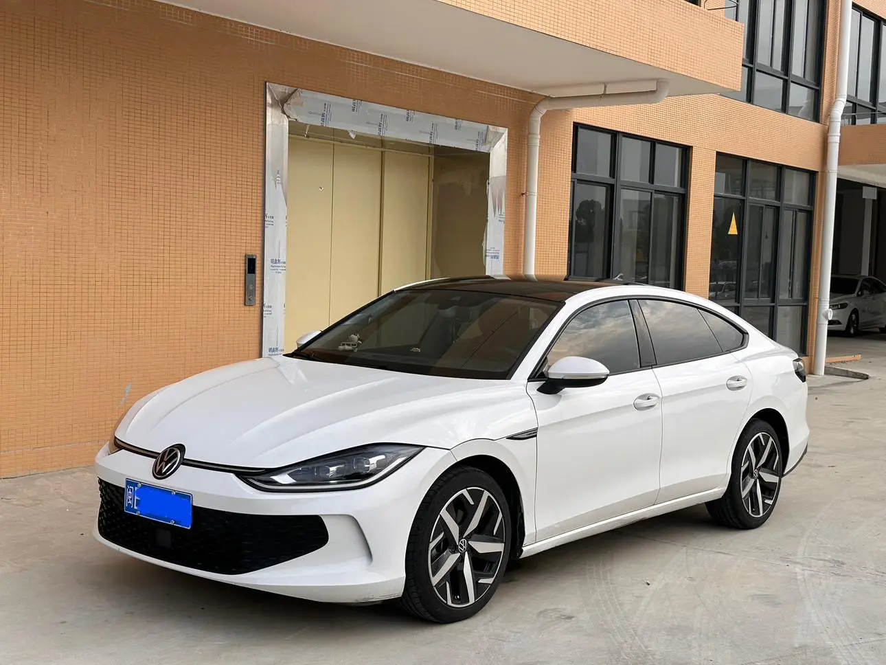 Volkswagen Lamando (Lingdu)  из Китая