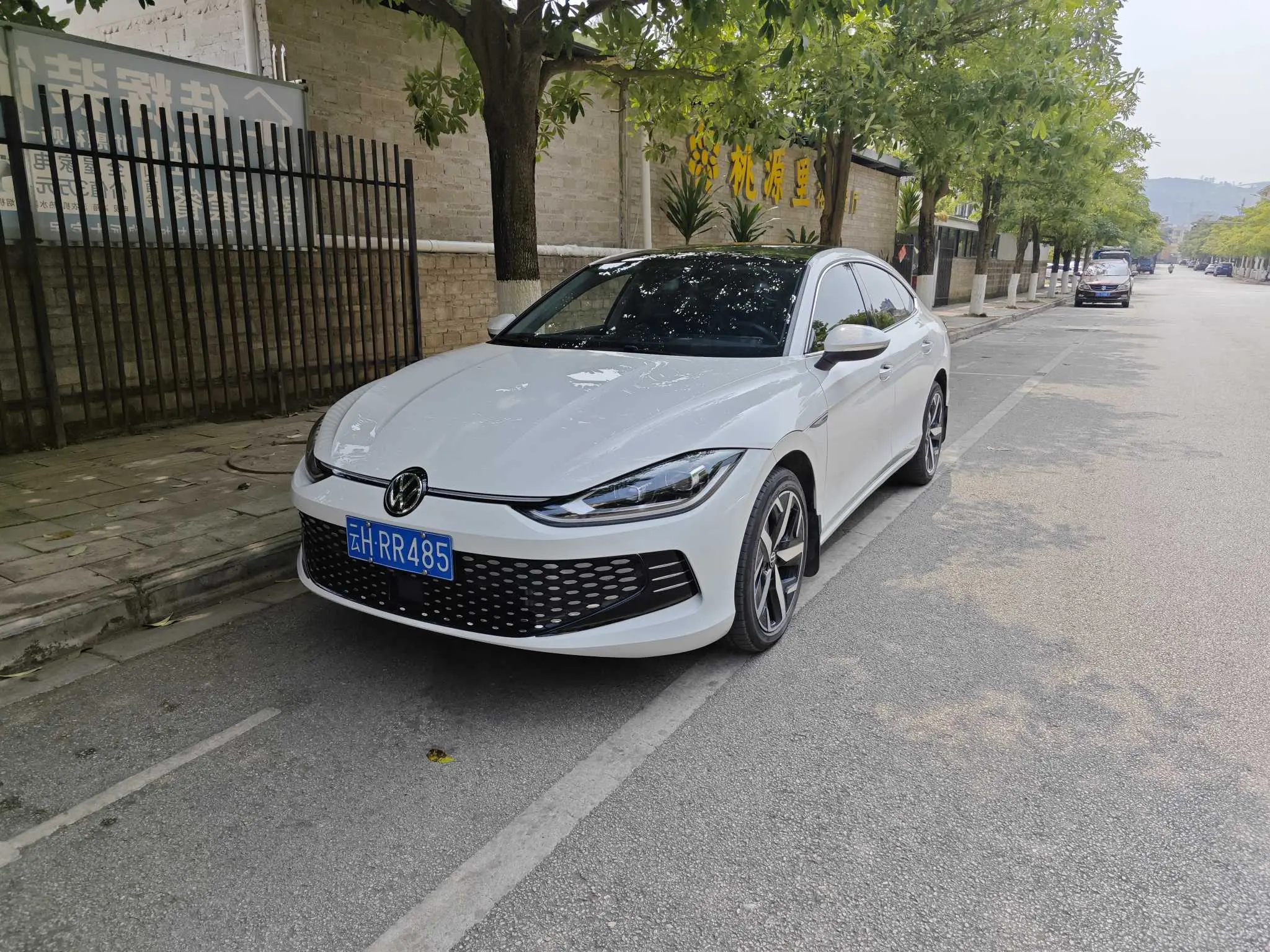 Volkswagen Lamando (Lingdu)  из Китая