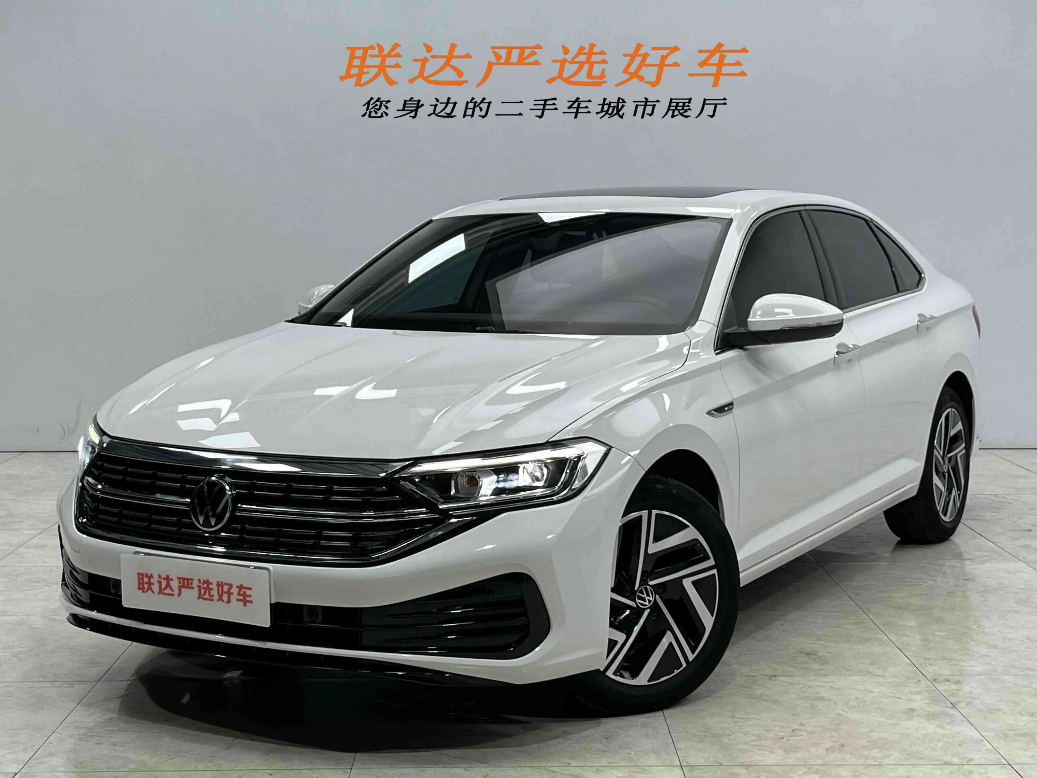 Volkswagen Sagitar  из Китая