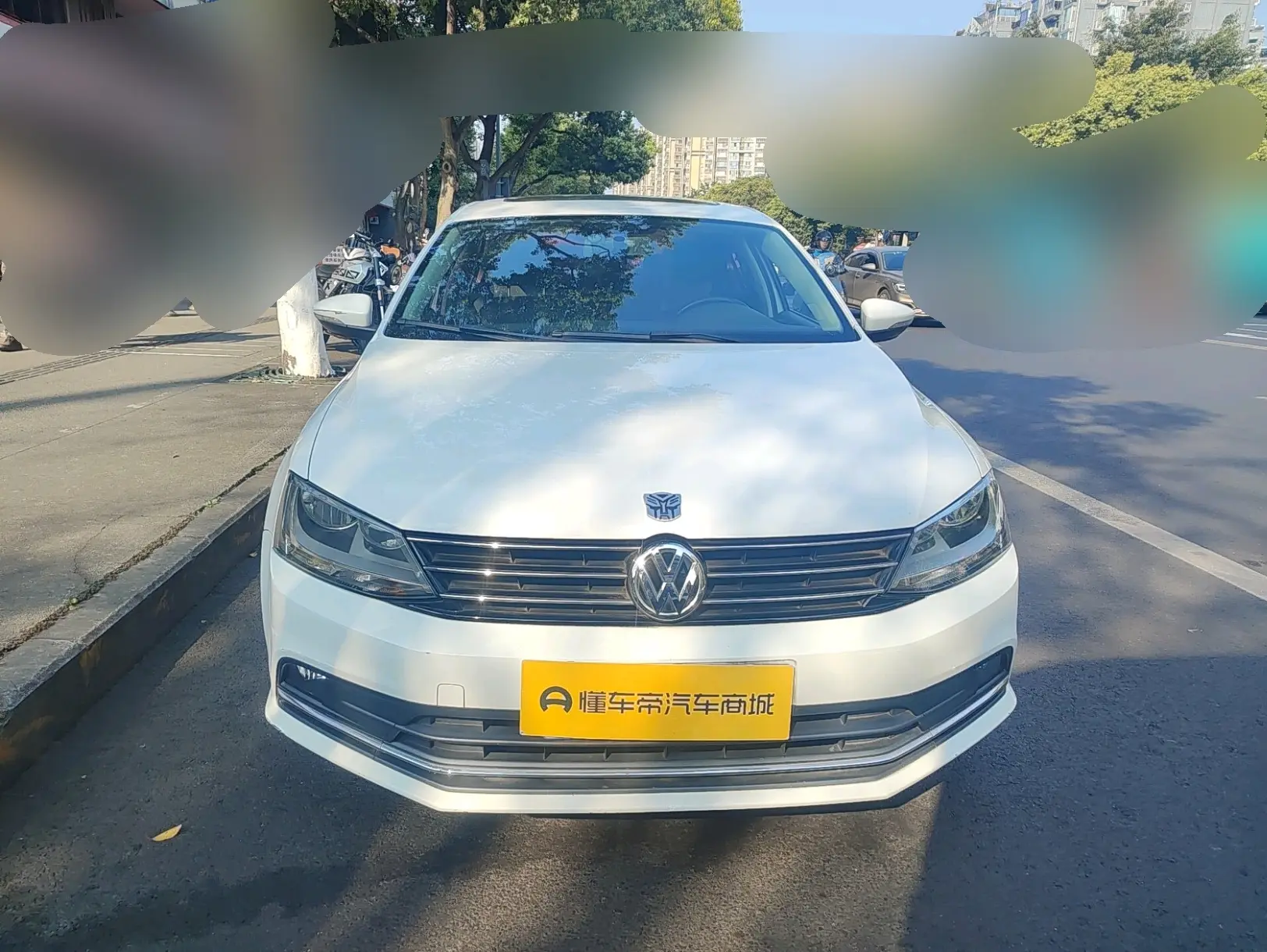 Volkswagen Sagitar  из Китая