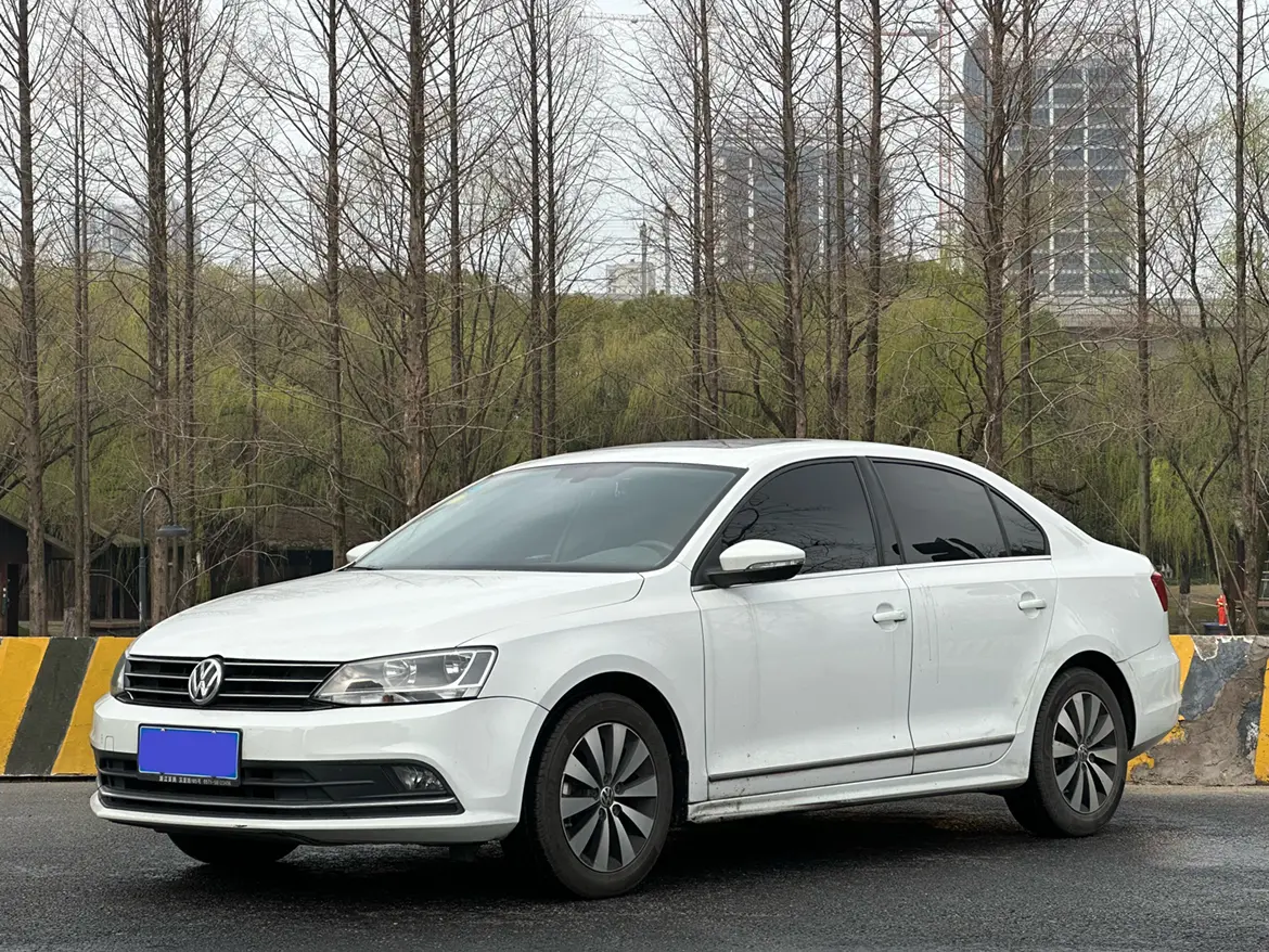 Volkswagen Sagitar  из Китая