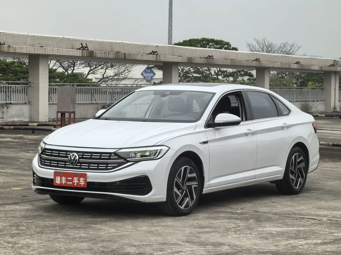 Volkswagen Sagitar  из Китая