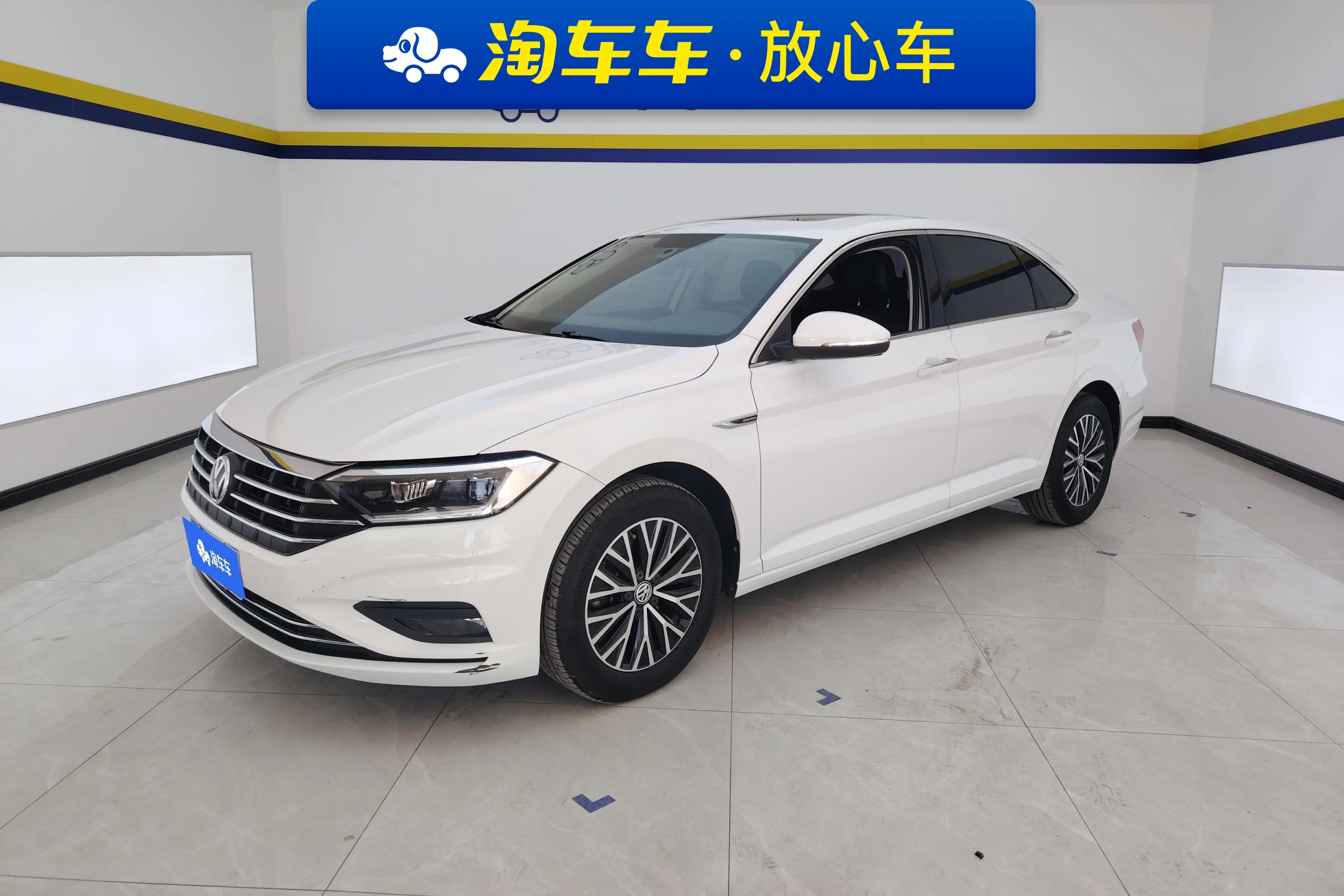 Volkswagen Sagitar  из Китая