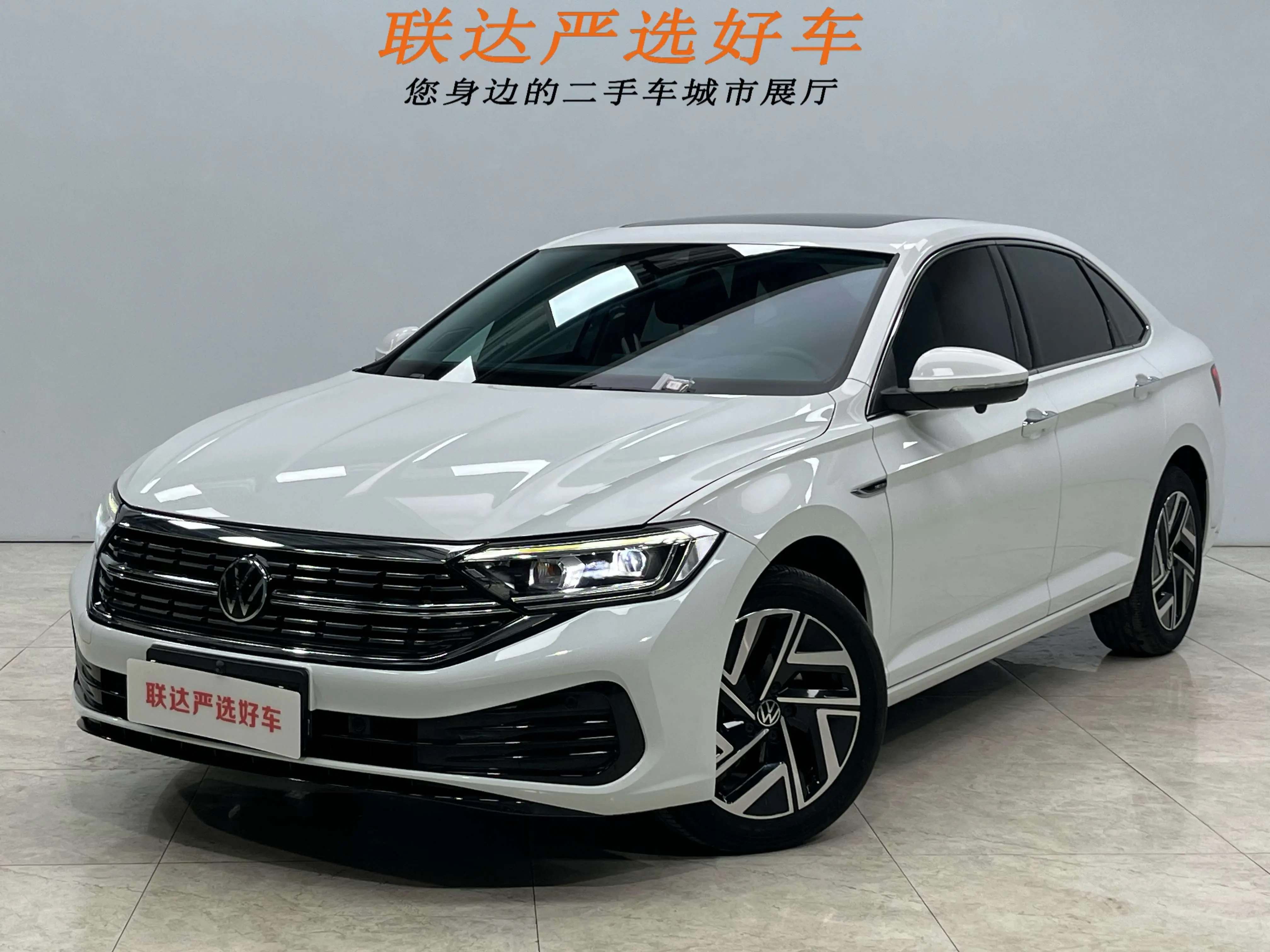 Volkswagen Sagitar  из Китая