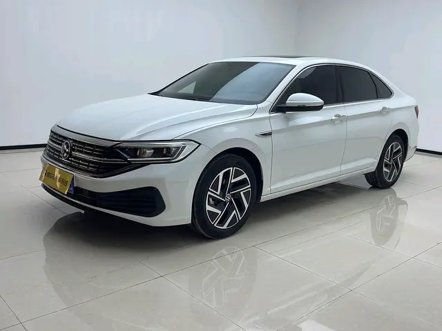 Volkswagen Sagitar  из Китая