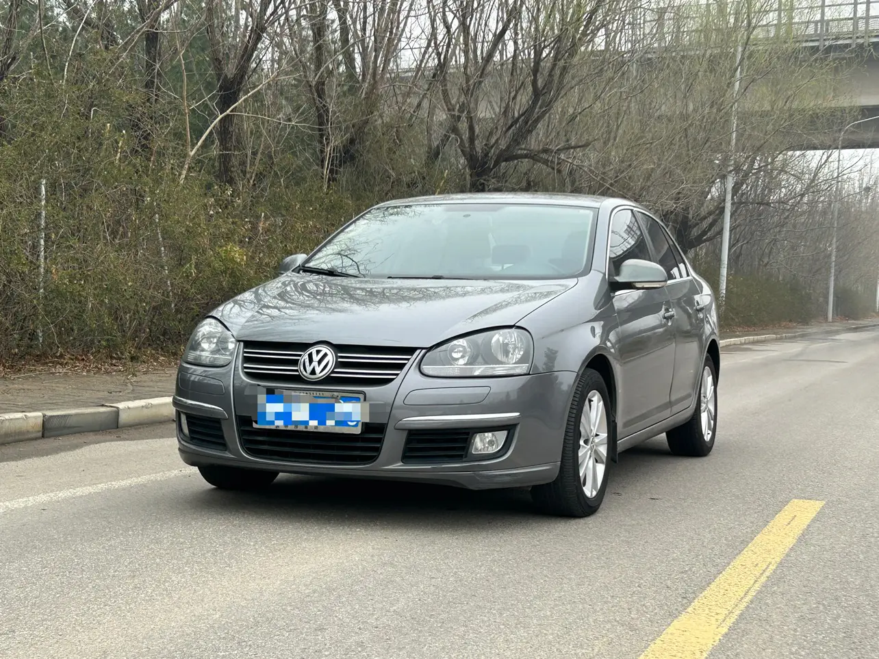 Volkswagen Sagitar  из Китая