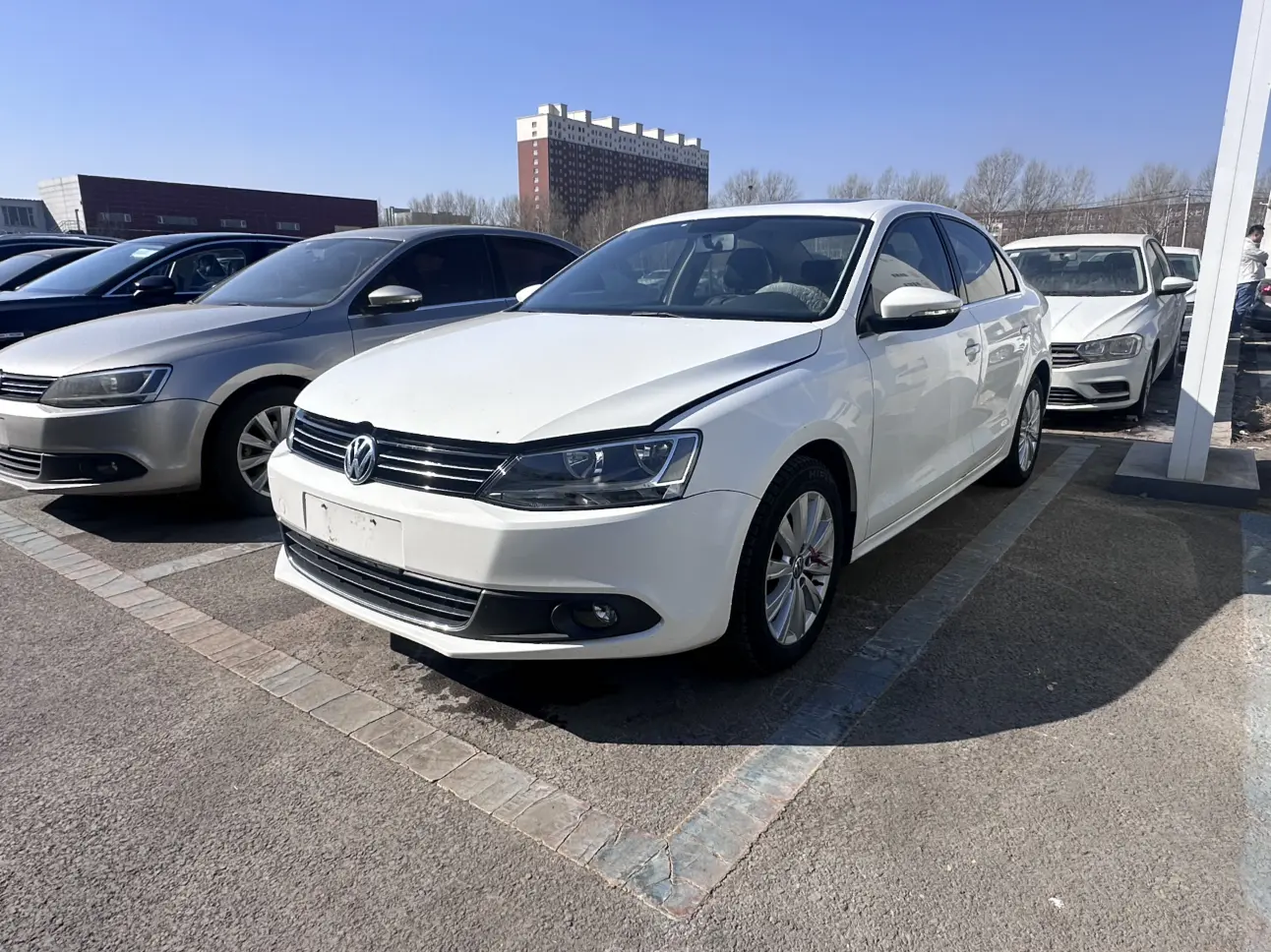 Volkswagen Sagitar  из Китая