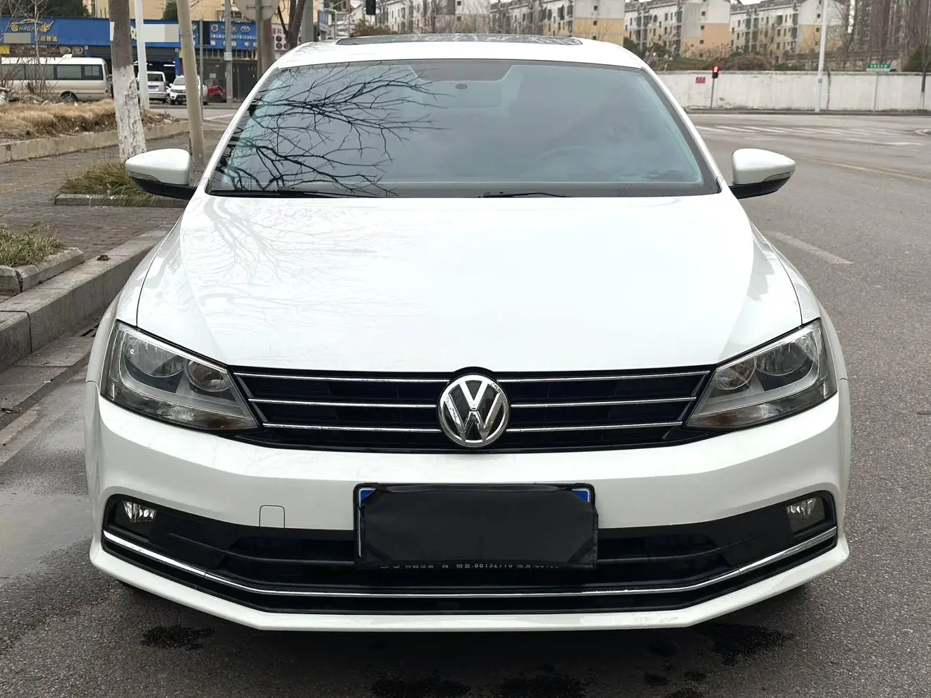 Volkswagen Sagitar  из Китая