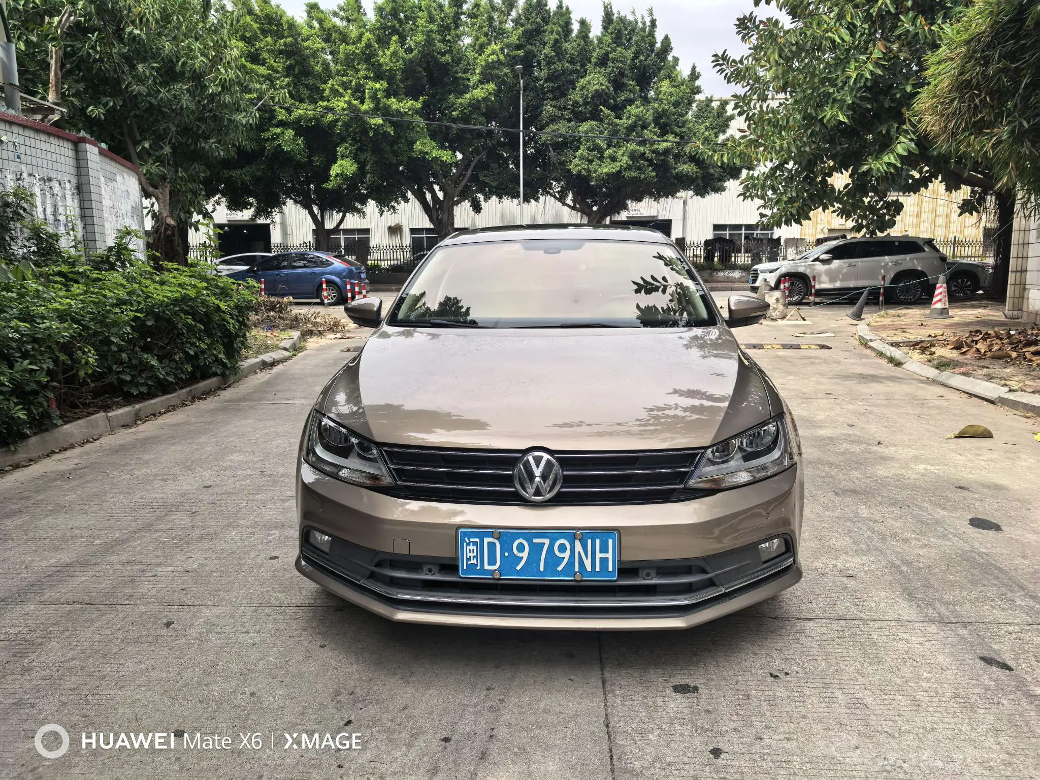 Volkswagen Sagitar  из Китая