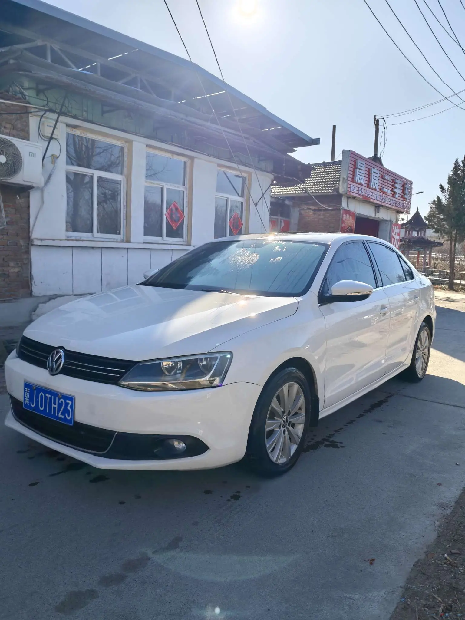 Volkswagen Sagitar  из Китая