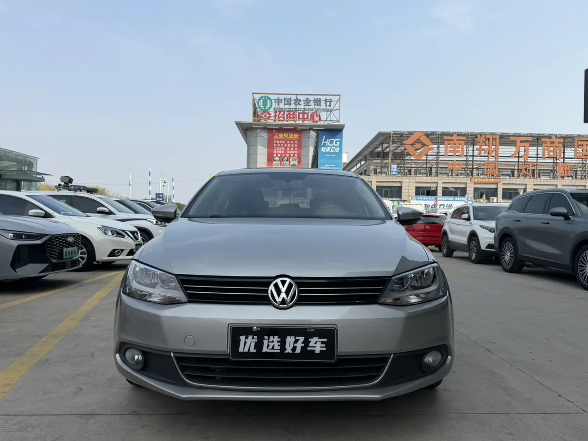 Volkswagen Sagitar  из Китая