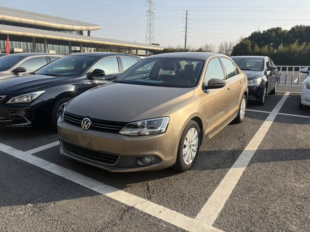 Volkswagen Sagitar  из Китая