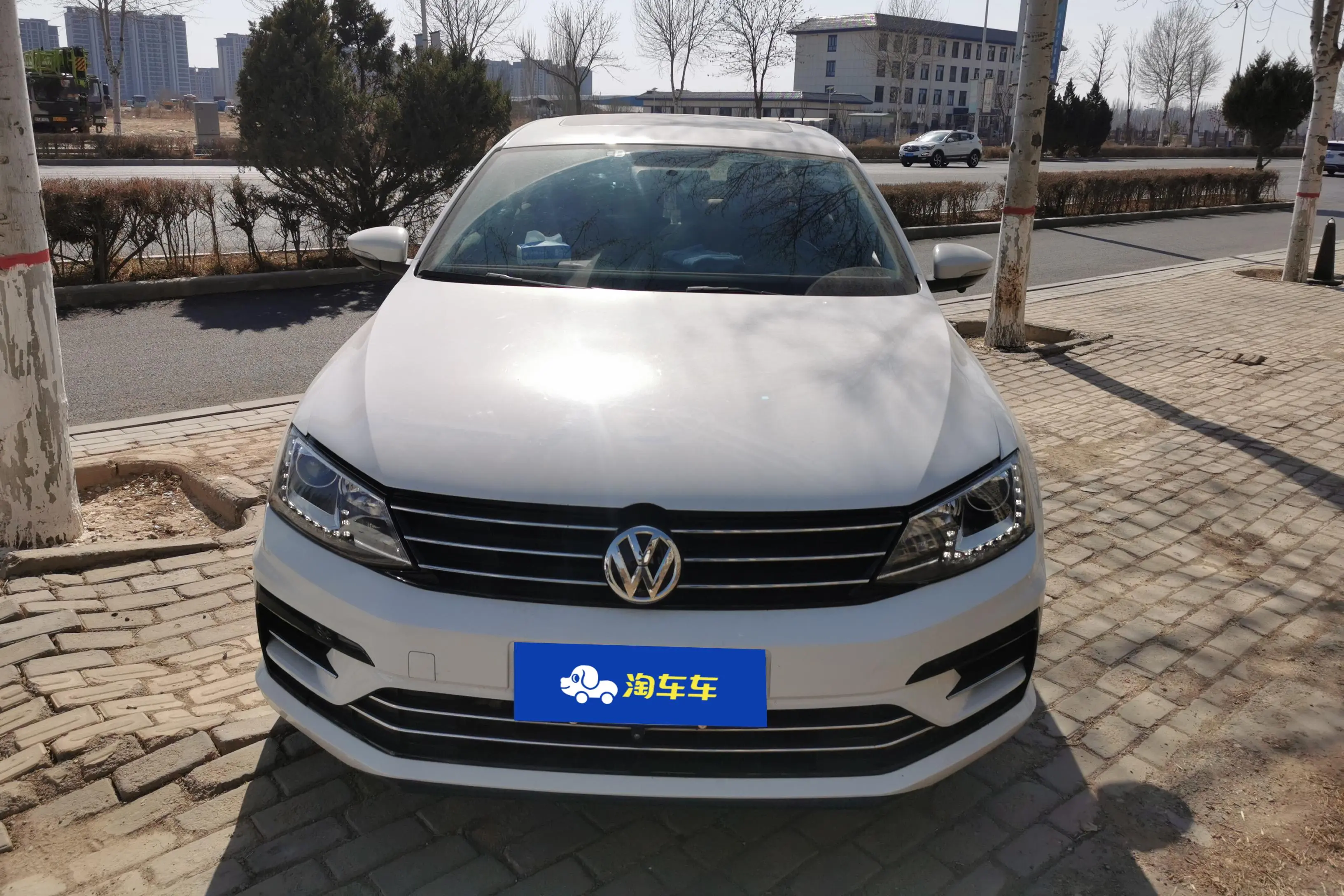 Volkswagen Sagitar  из Китая