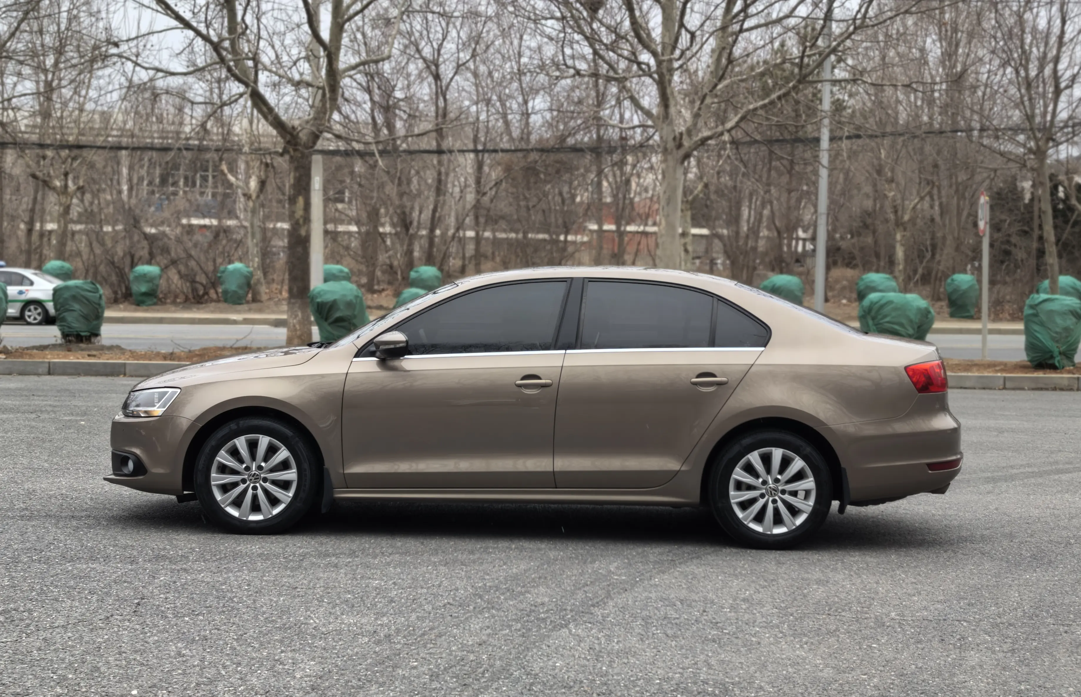 Volkswagen Sagitar  из Китая