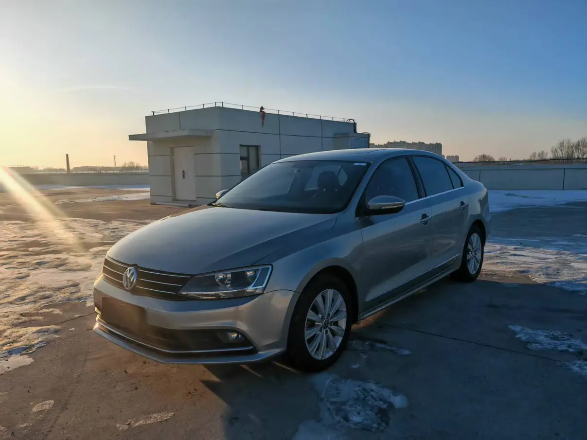 Volkswagen Sagitar  из Китая
