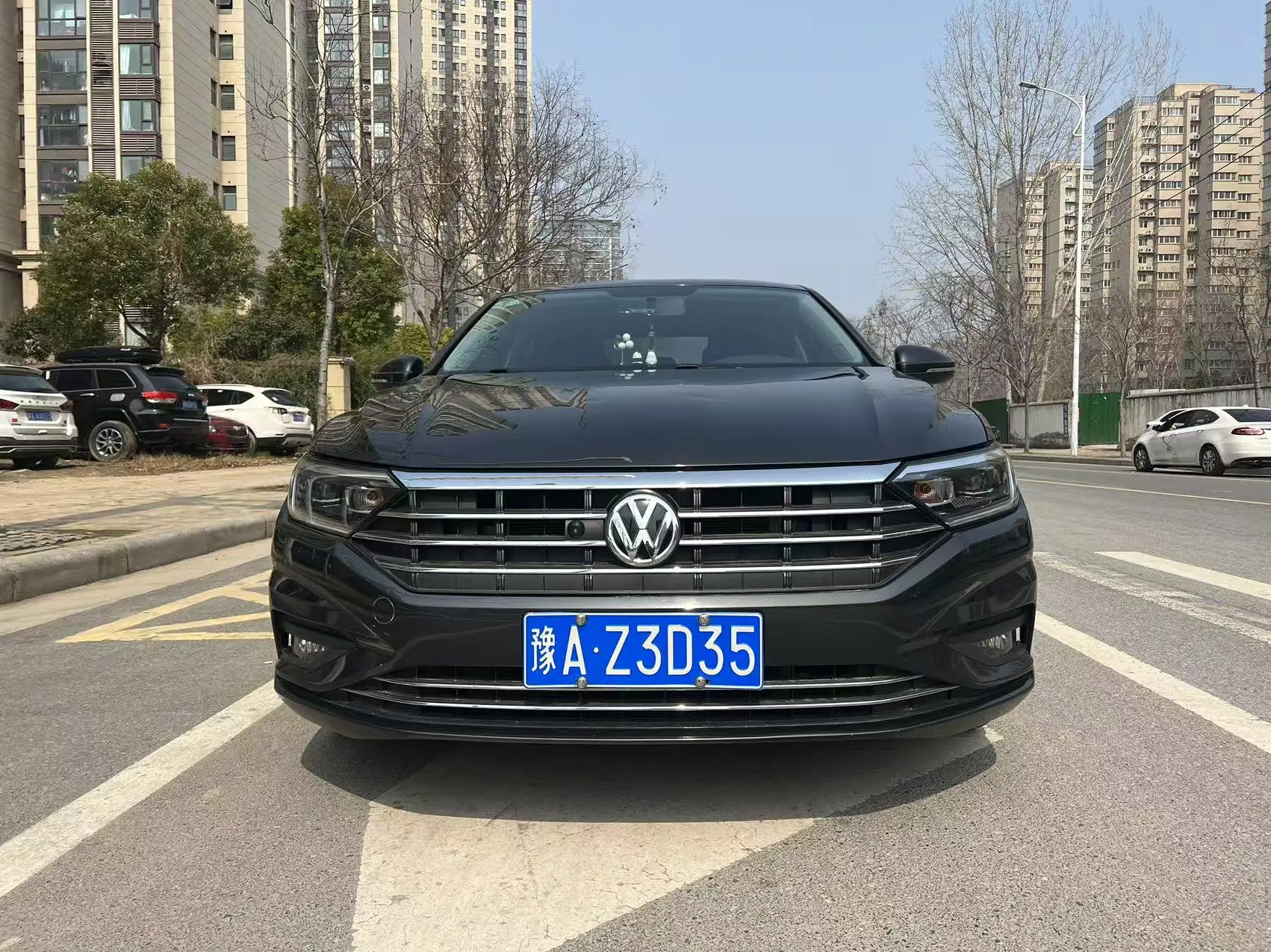 Volkswagen Sagitar  из Китая
