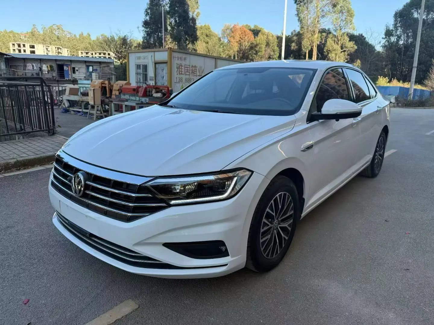 Volkswagen Sagitar  из Китая