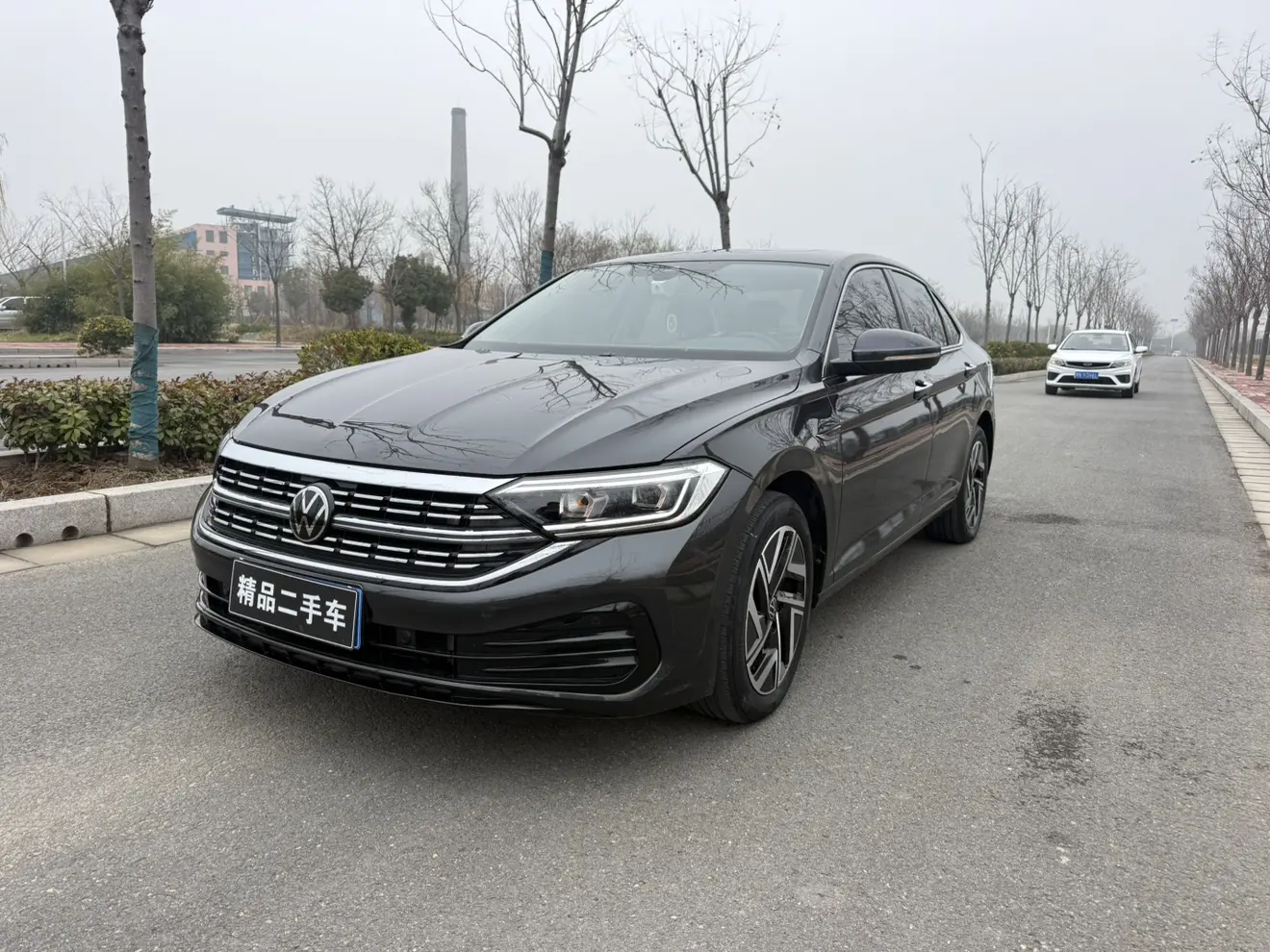 Volkswagen Sagitar  из Китая