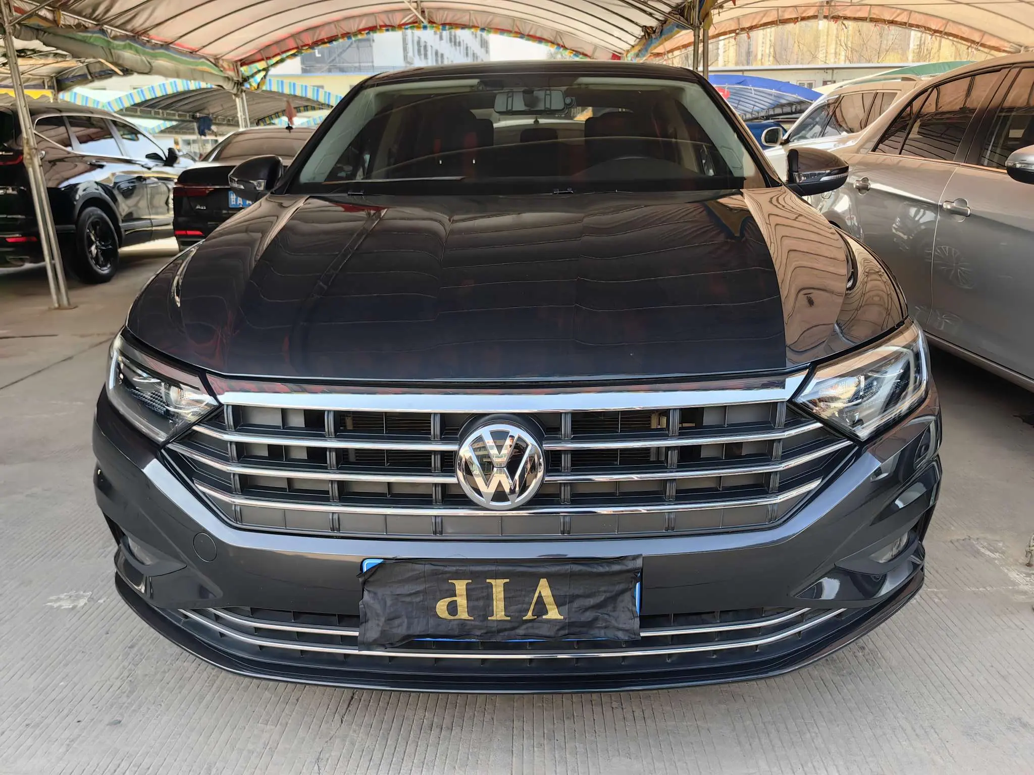 Volkswagen Sagitar  из Китая