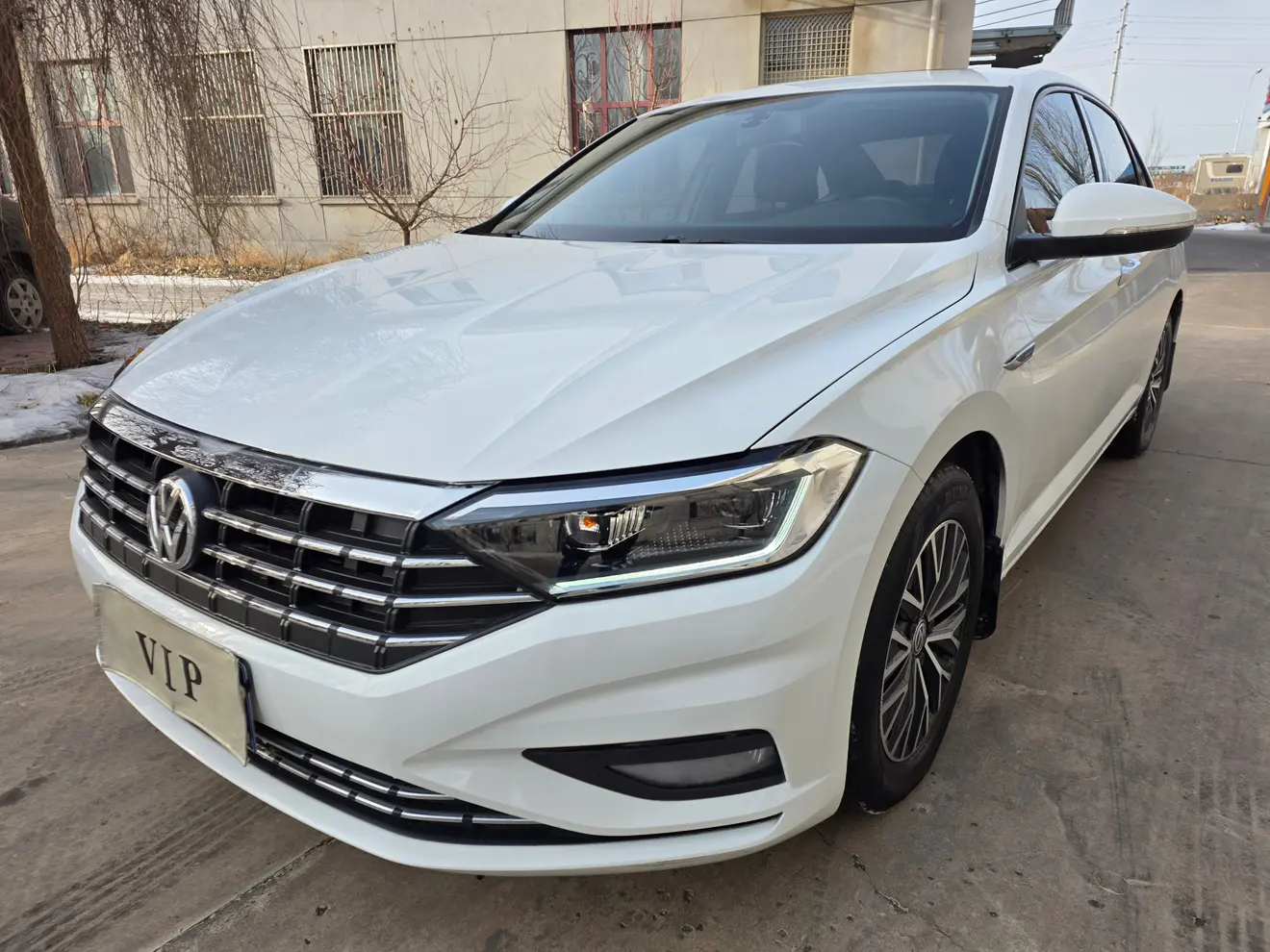 Volkswagen Sagitar  из Китая